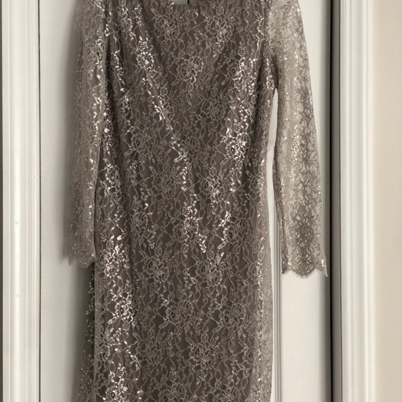 Beautiful dress Lauren Lace dress! - Picture 2 of 3